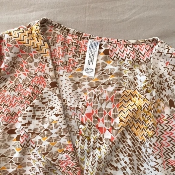 Tunic Style Top - Picture 3 of 7